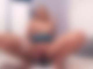 aneelory's Live Sex Cam Show