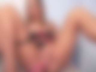 Live cam show with aneelory - Big Ass MILF on Fling VIP Chat
