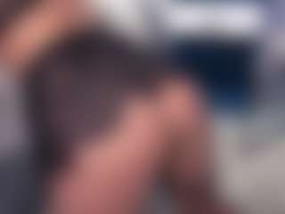 aneelory MILF webcam performer live streaming