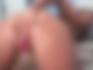 Live cam show with aneelory - BBW on crypto-cams