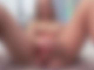 Live cam show with aneelory - Flashing on eurowanks.com
