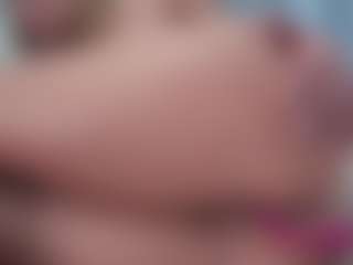 aneelory's Live Sex Cam Show