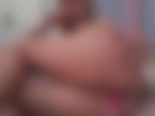 Live cam show with aneelory - HD MILF on Camiplay Live