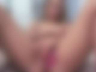 Live cam show with aneelory - Big Ass MILF on CamClone