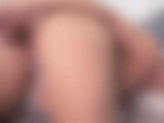 Live cam show with aneelory - Blonde Hair MILF on Camiplay Live