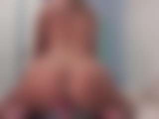 Live cam show with aneelory - Blonde Hair MILF on Uber Horny