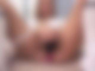 aneelory's Live Sex Cam Show