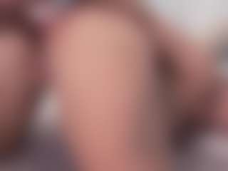Live cam show with aneelory - Flashing on Gym Cam Girls