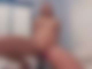 Live cam show with aneelory - Sexwebcam MILF on Dolls Live