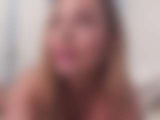 Live cam show with aneelory - Tattoos Blonde Hair on Gym Cam Girls