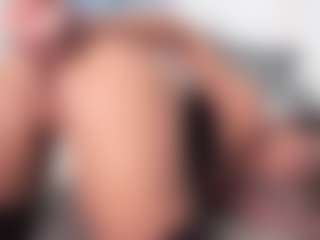Live cam show with aneelory - Blowjob on UwU Esports