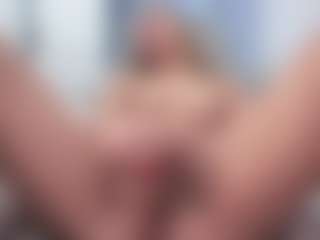 Live cam show with aneelory - Big Ass MILF on Camsoda