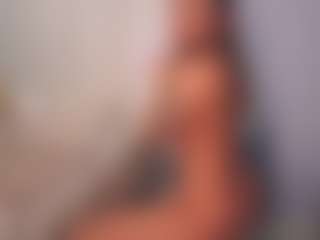 Live cam show with aneelory - Brown Eyes MILF on CamSodaAdn