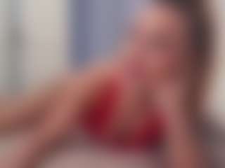 aneelory MILF webcam performer live streaming