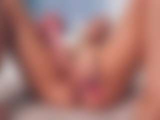 aneelory MILF webcam performer live streaming