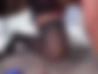 aneelory MILF webcam performer live streaming