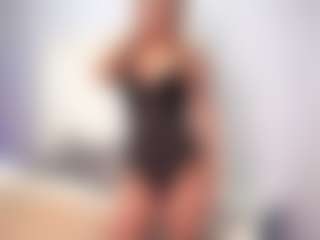 Live cam show with aneelory - Fingers on sexylive.show