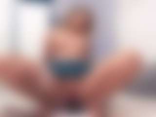 aneelory's Live Sex Cam Show