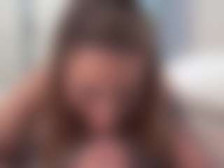 Show de cam en vivo con aneelory - Blonde Hair Amateur en Camsoda
