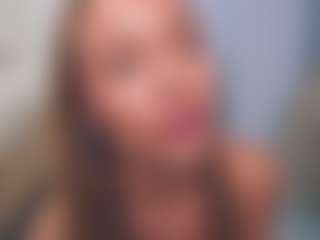 Live cam show with aneelory - Brown Eyes Blonde Hair on Latina Girls