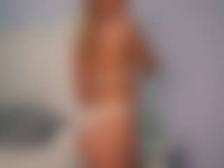 Live cam show with aneelory - Blonde Hair on Milfs Live