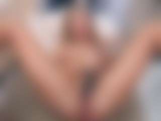 aneelory's Live Sex Cam Show