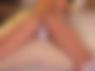 Live cam show with Sary - Bedroom on makecum.org