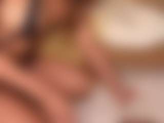 Live cam show with Sary - Skinny on nudelive.tv