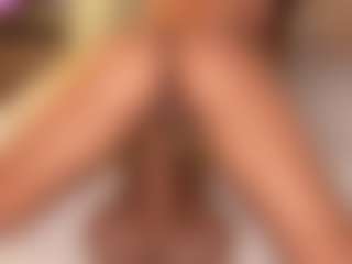 Live cam show with Sary - Double Penetration on Camsoda