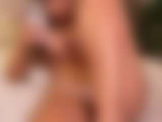 Live cam show with Sary - Small Tits on CamSextacy