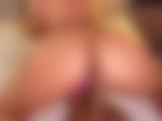 Live cam show with Sary - Skinny on Hubzter Live