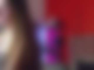 Live cam show with SellaShinee - Saliva on x69.live