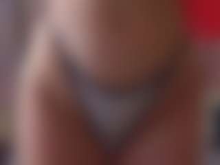 Live cam show with SellaShinee - Interactivetoy on Camsoda