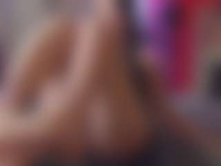 Live cam show with SellaShinee - Sph on Camsoda