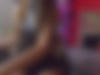 Live cam show with SellaShinee - Pantyhose on x69.live