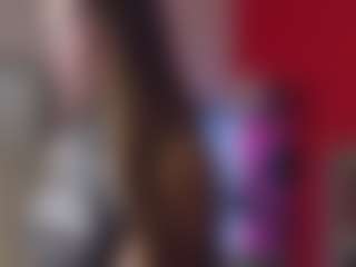 Live cam show with SellaShinee - Latex on SxyPornLive
