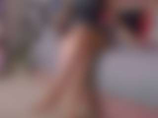 Live cam show with SellaShinee - Roleplay on Livezox