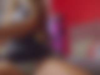 Live cam show with SellaShinee - Latex on slutload