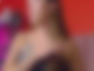 Live cam show with SellaShinee - Pantyhose on Camsoda