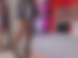 Live cam show with SellaShinee - Highheels on CamwithHer