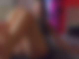 Live cam show with SellaShinee - Domina on StripNow
