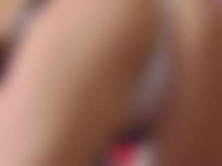 Live cam show with SellaShinee - Slave on sexytreat.net