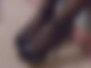 Live cam show with SellaShinee - Bdsm Young Adult on Gym Cam Girls
