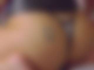 SellaShinee's Live Sex Cam Show