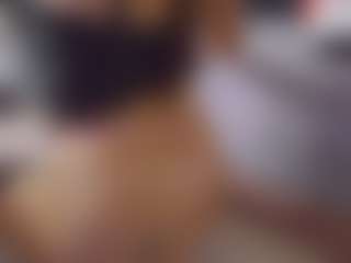 Live cam show with SellaShinee - Mistress on Gym Cam Girls