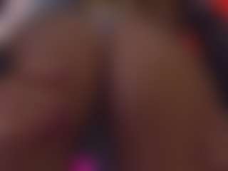 Live cam show with SellaShinee - Role Play on Milf Play