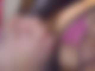 Live cam show with SellaShinee - Interactivetoy on nudelive.tv