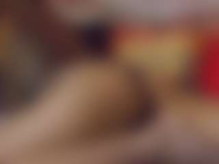 Live cam show with SellaShinee - Striptease on Dare Cams
