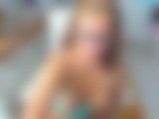 KarenHotMilf's Live Sex Cam Show