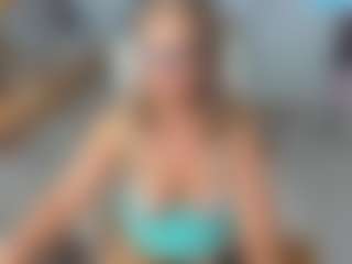 Live cam show with KarenHotMilf - Granny on CamwithHer